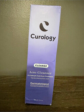 Curology Salicylic Acid Acne Cleanser 2% Salicylic Acid Purple
